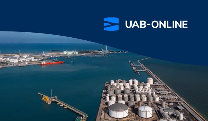 Why the Port of Houston Dominates U.S. Liquid Bulk Shipping